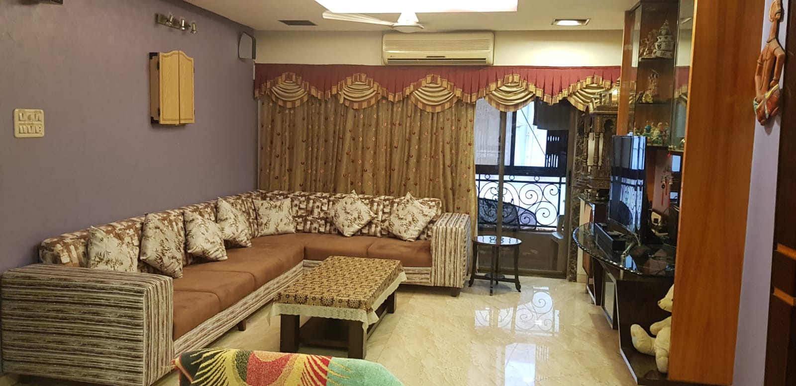3 BHK Fully Furnished in Saidhan Infinity , Khar West